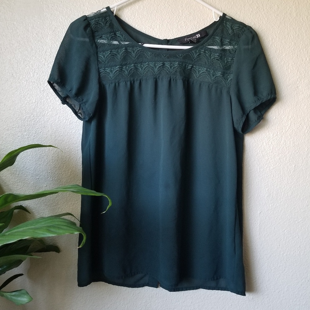 FOREVER 21 cute blouse